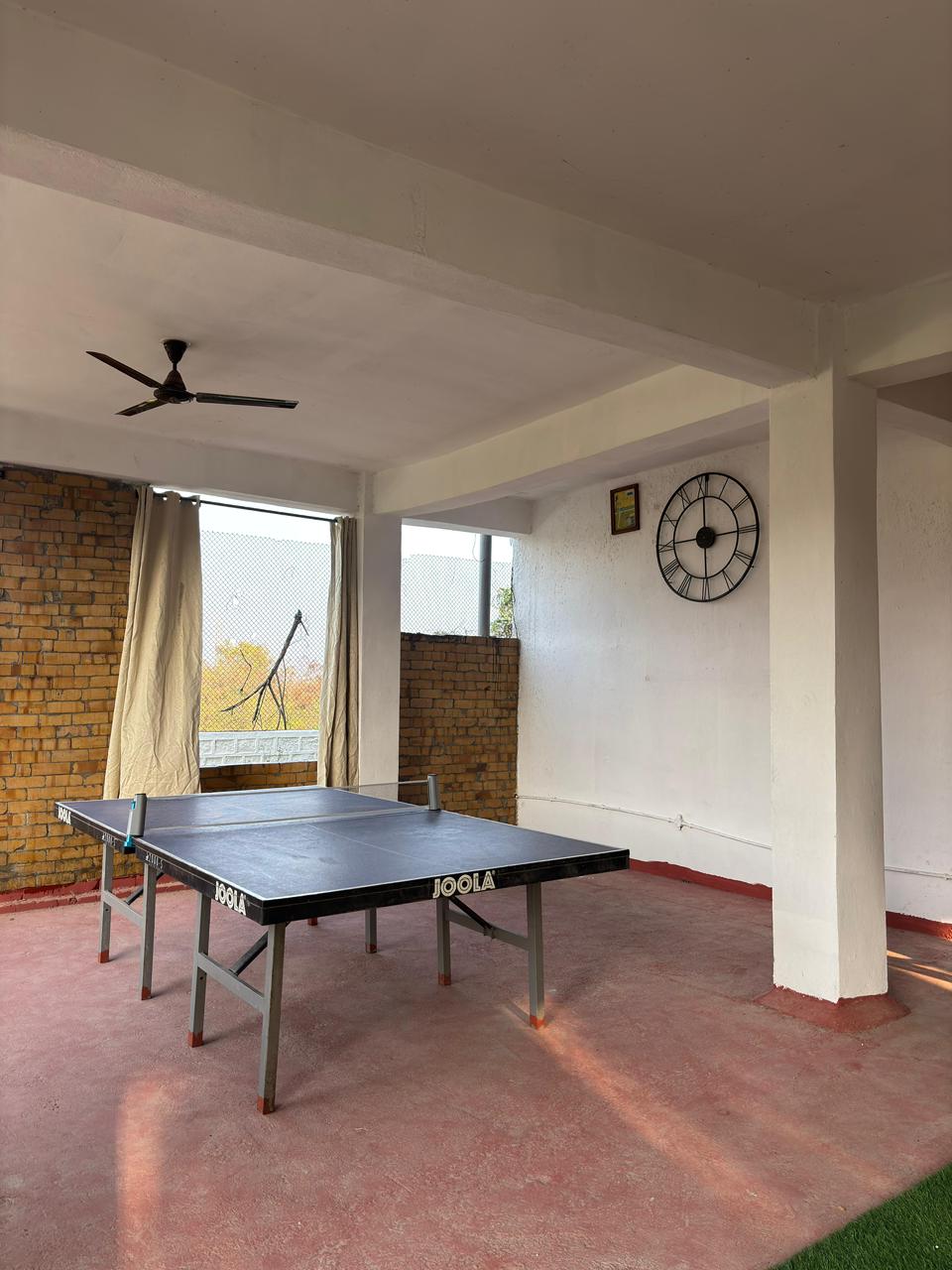 Indoor group activity zone